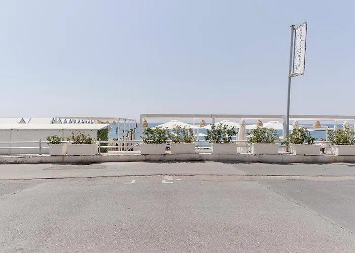 Apartmán Guesthost - Seaside Roomy Bordighera
